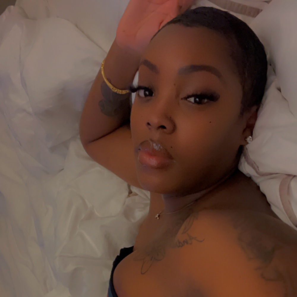 Meet your Posher, Paris